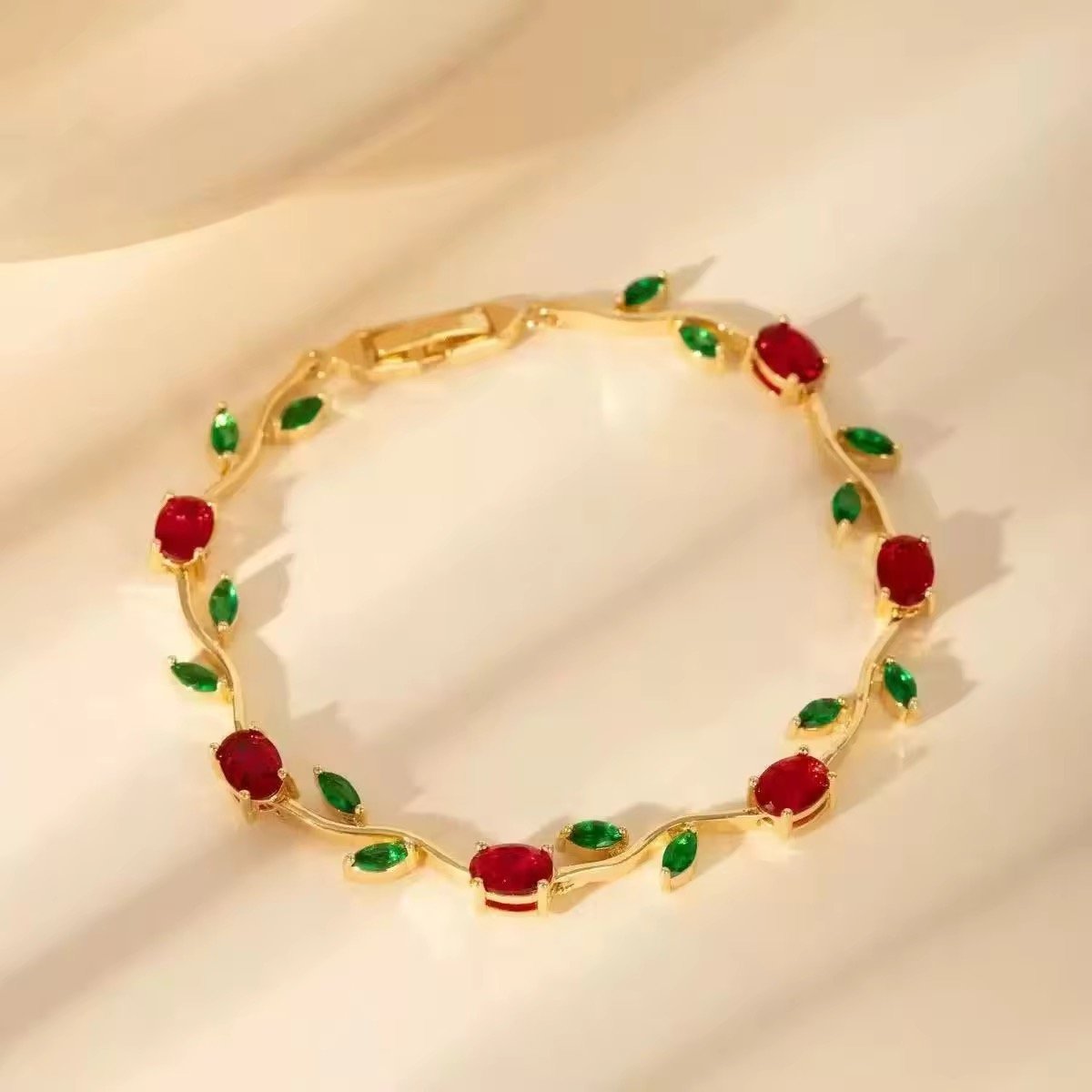 rosaline-vine-bracelet